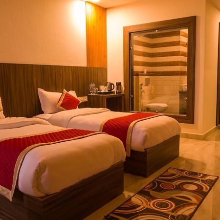 Highsky Resort Dharamshala Esterno foto