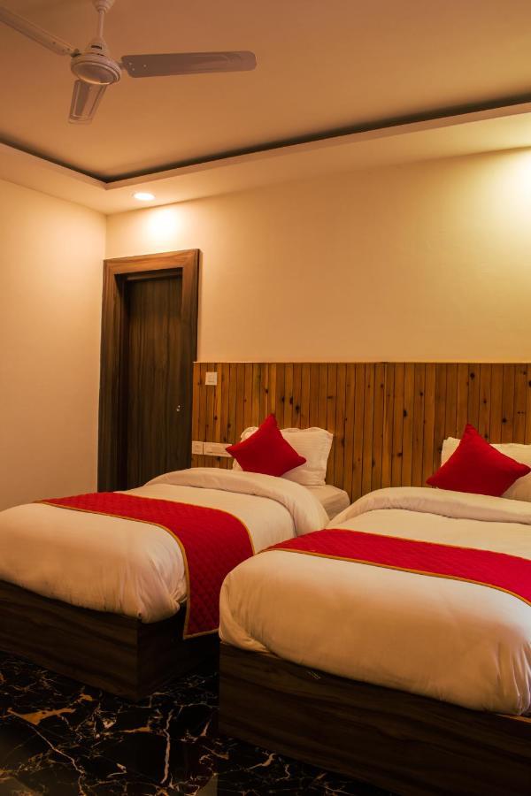 Highsky Resort Dharamshala Esterno foto