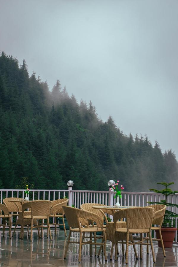 Highsky Resort Dharamshala Esterno foto