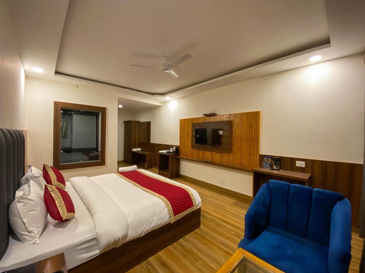Highsky Resort Dharamshala Esterno foto